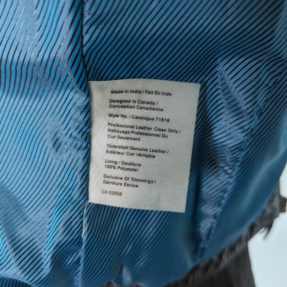 Danier - Picture 5 of 6